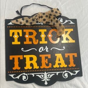 Halloween decor